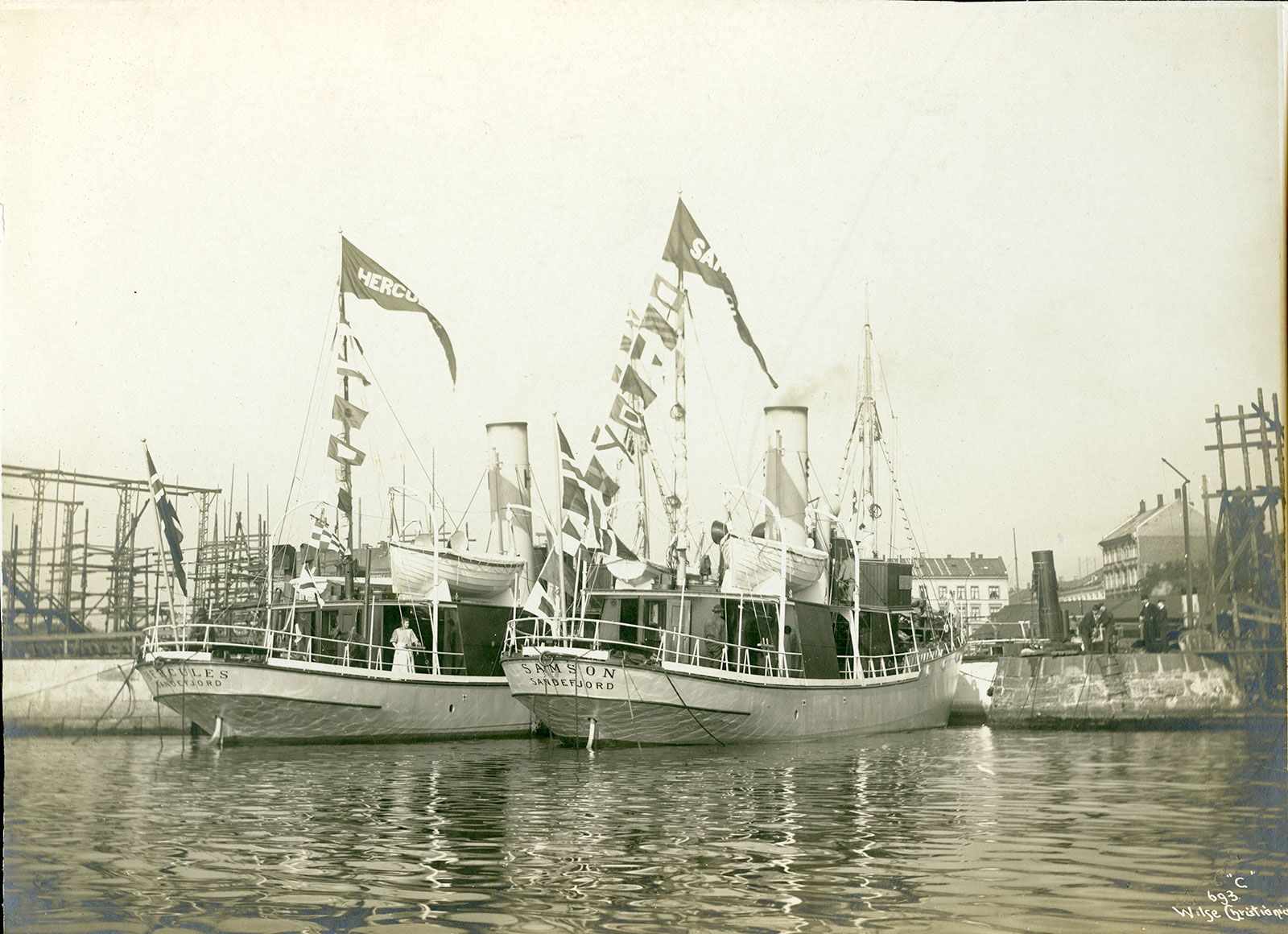 Eksteriør, hvalfangstskipene D/S Hercules og D/S Samson, 1908. Foto.